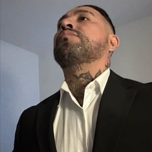 Meet your Posher, Roberto